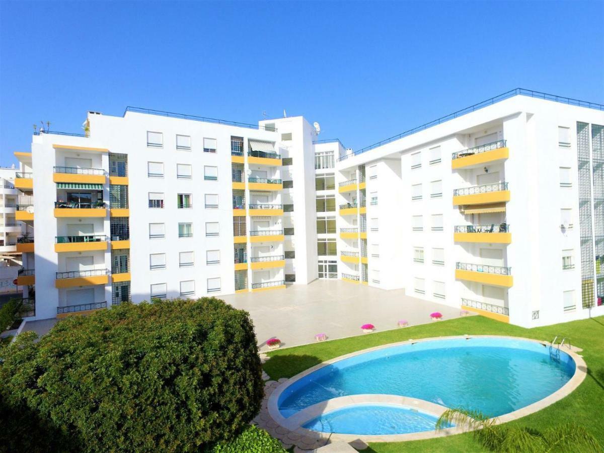 Quiet Apartment Overlooking The Swimming Pool Armação de Pêra Екстериор снимка